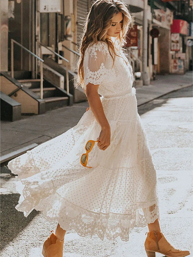 Vestido largo de encaje para mujer, traje blanco ahuecado, cuello en V, manga corta, Playa