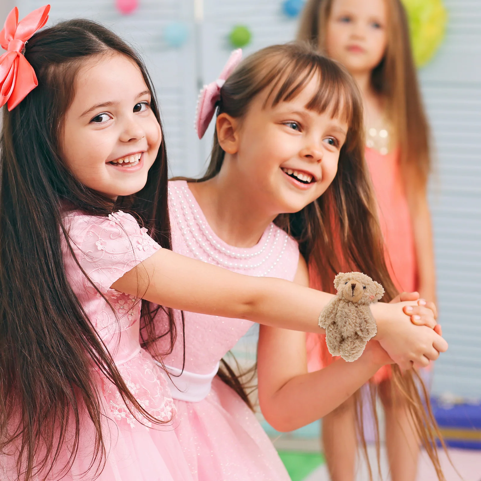 Bracelets en peluche pour enfants, anneau de claque d'ours, prix de la salle d'irritation, animal, mini cadeaux de fête, blanc, 235x85x5cm, 2 pièces