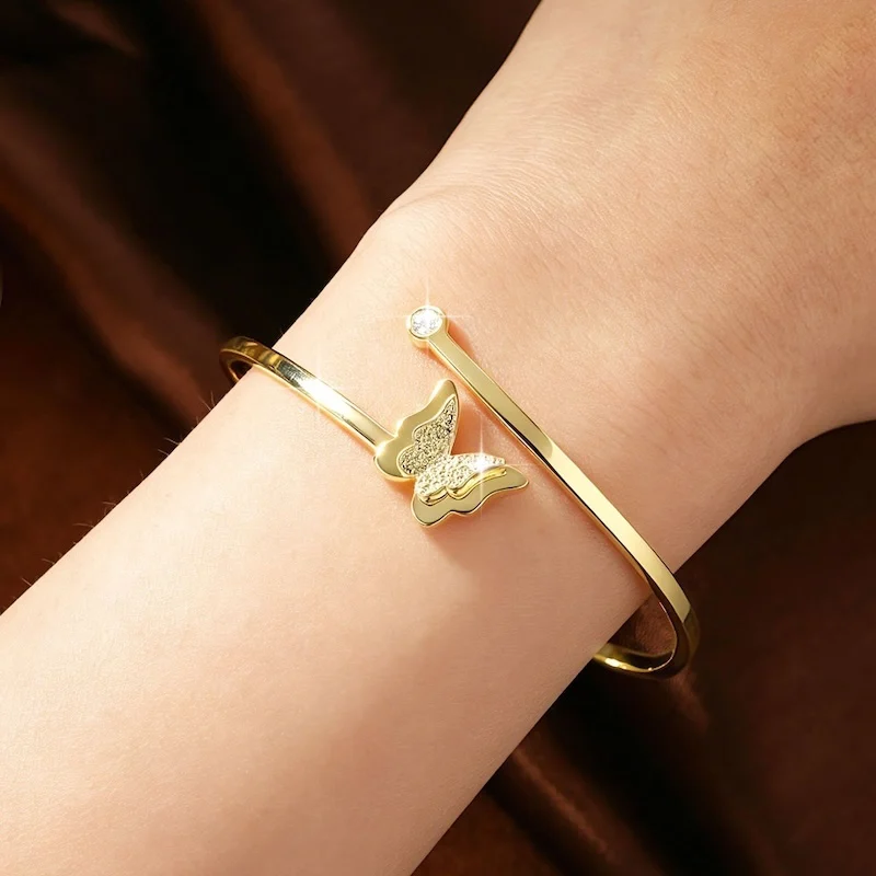 Rrjzz 3mm Moissanite Asymmetrical Stereo Butterfly Spring Clip Open Bangle Inner Diameter 58mm Women Bracelets Jewelry Gifts 5