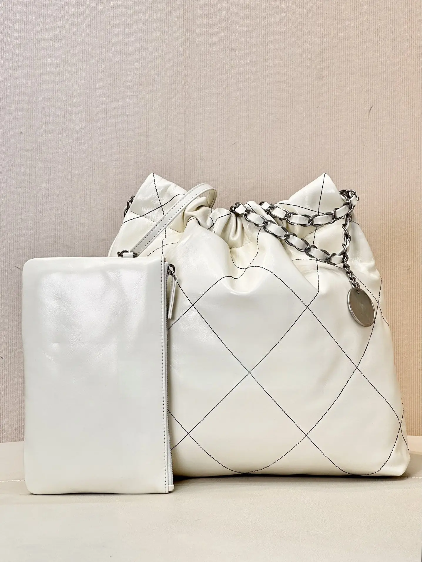

Large Capacity Small Bag Bucket Shape Shoulder Bag Chain Handheld Diamond Pattern Spring Outing Backpack Leisure Travel Bag