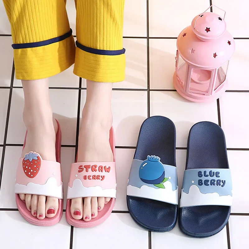 New Shoes for Women PVC Slippers Fashions Cartoon Fruit Sandals Flip Flops Summer Casual Beach Home Bath Thick Non-Slip Slippe