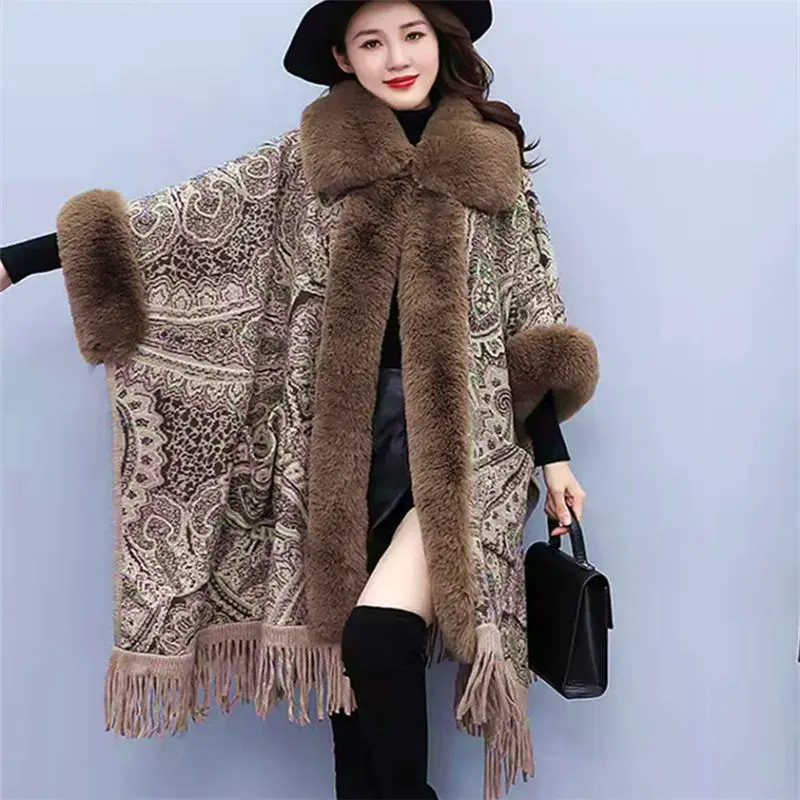 

Middle Aged Women Cape Jackets Coats Print Faux Fur Collar Autumn Winter Warm Loose Mid-length Poncho Coat Shawls and Wraps E576