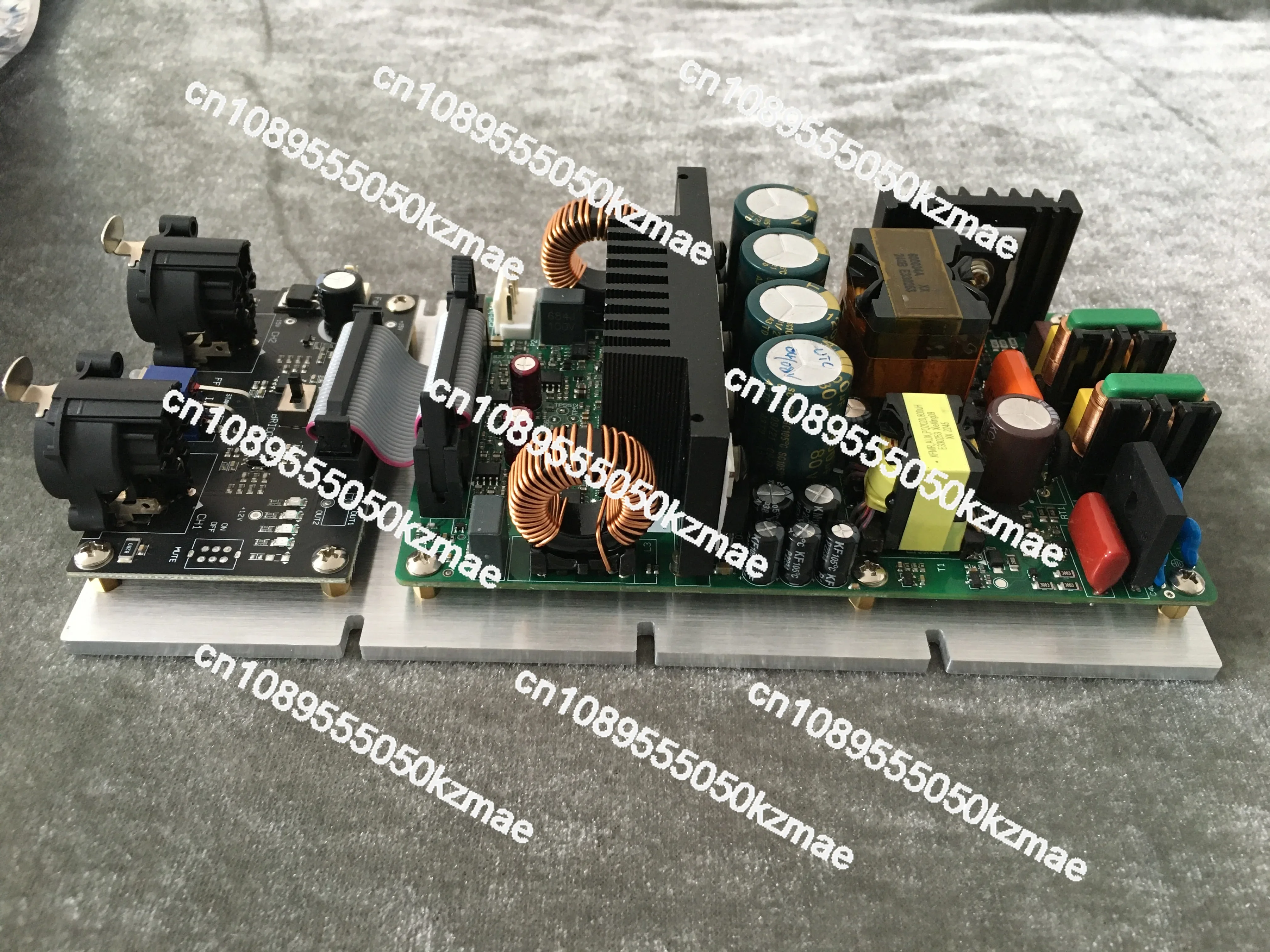 Professional Multi-Channel Amplifier Module: Configurable as 1x300W, 2x250W, or 2x300W - High Power Class D Design