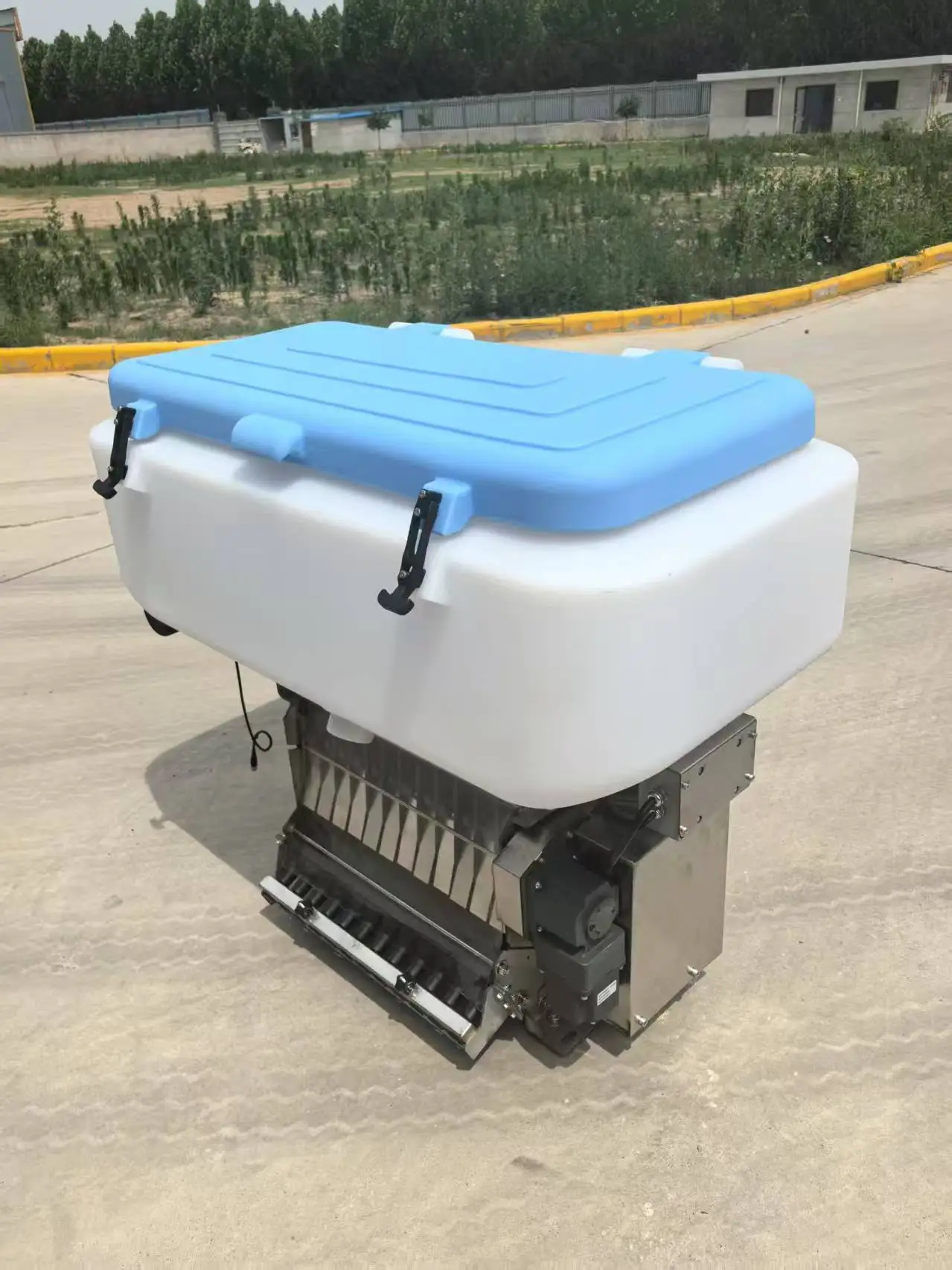 LTWY Agricultural Precision Electric Seed Drill 200W Motor 8-12 Lines Soybean Corn Sowing Fertilization Intelligent Control