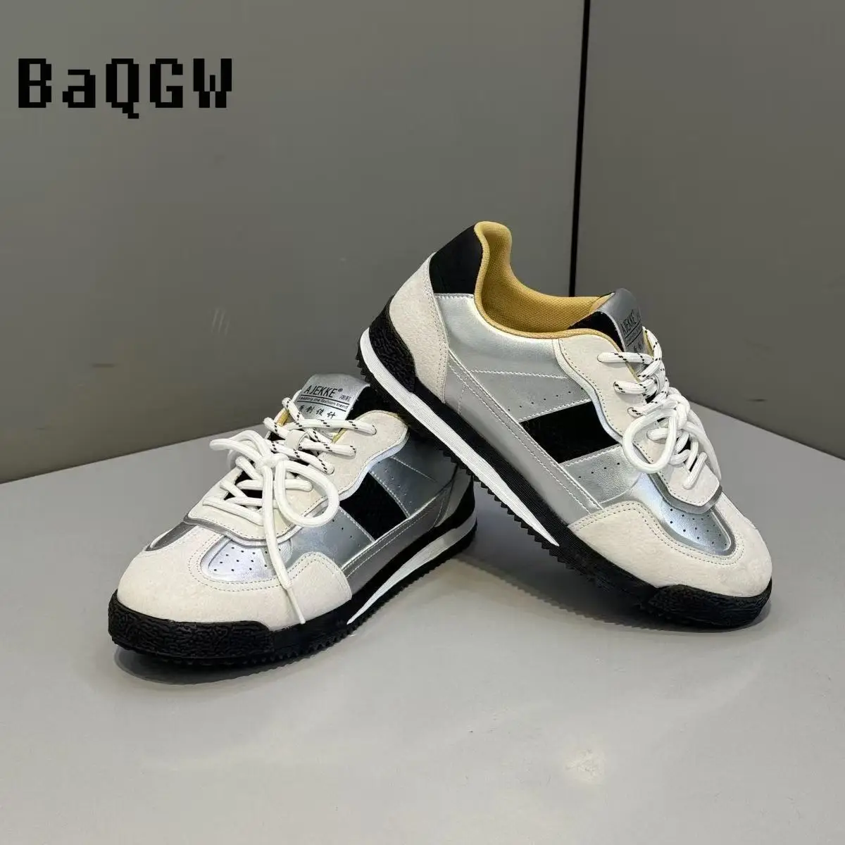 

Luxury Men's Silver Sports Shoes Fashion high quality Designer Shoes Men Skate Shoes Breathable Low Top Casual Sneaker for Men