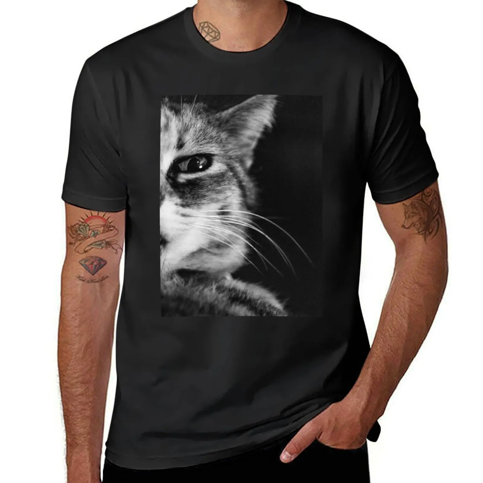 Hard is the eye of the feline T-Shirt boys whites plus sizes quick-drying men clothes