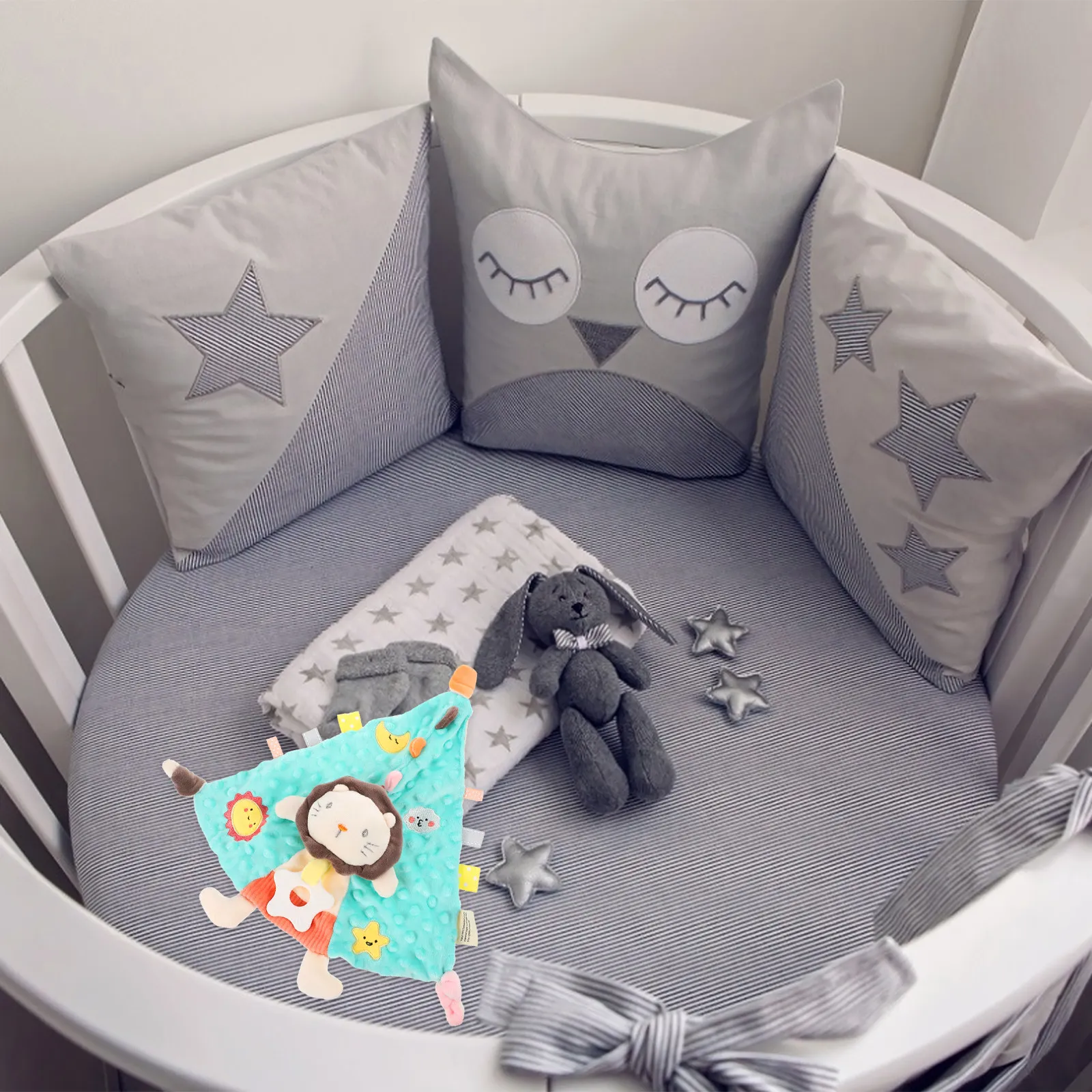 

1Pcs Lion Triangle Baby Pacifying Saliva Towel Soft Comfortable Newborn Appeasing Baby Soothing Comfort Towel Infant Chewing