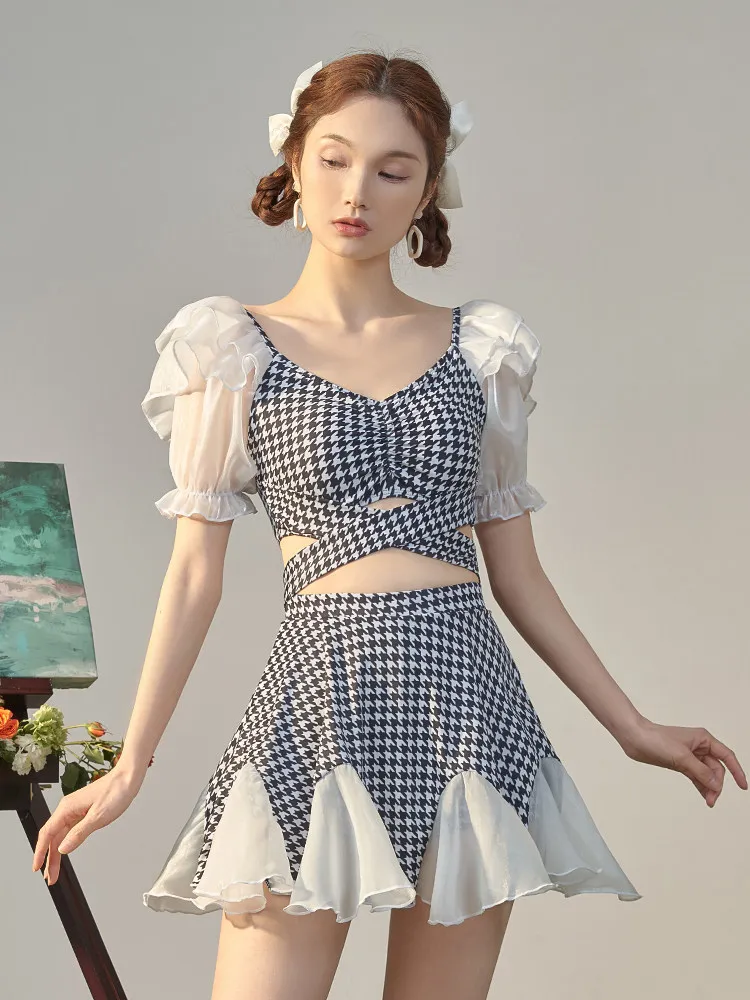 

2025 New Pure Desire Sle Conservative Hot Spring Swimsuit Women's Belly Covering Two-Piece Swimsuit V-Ne ort Sve