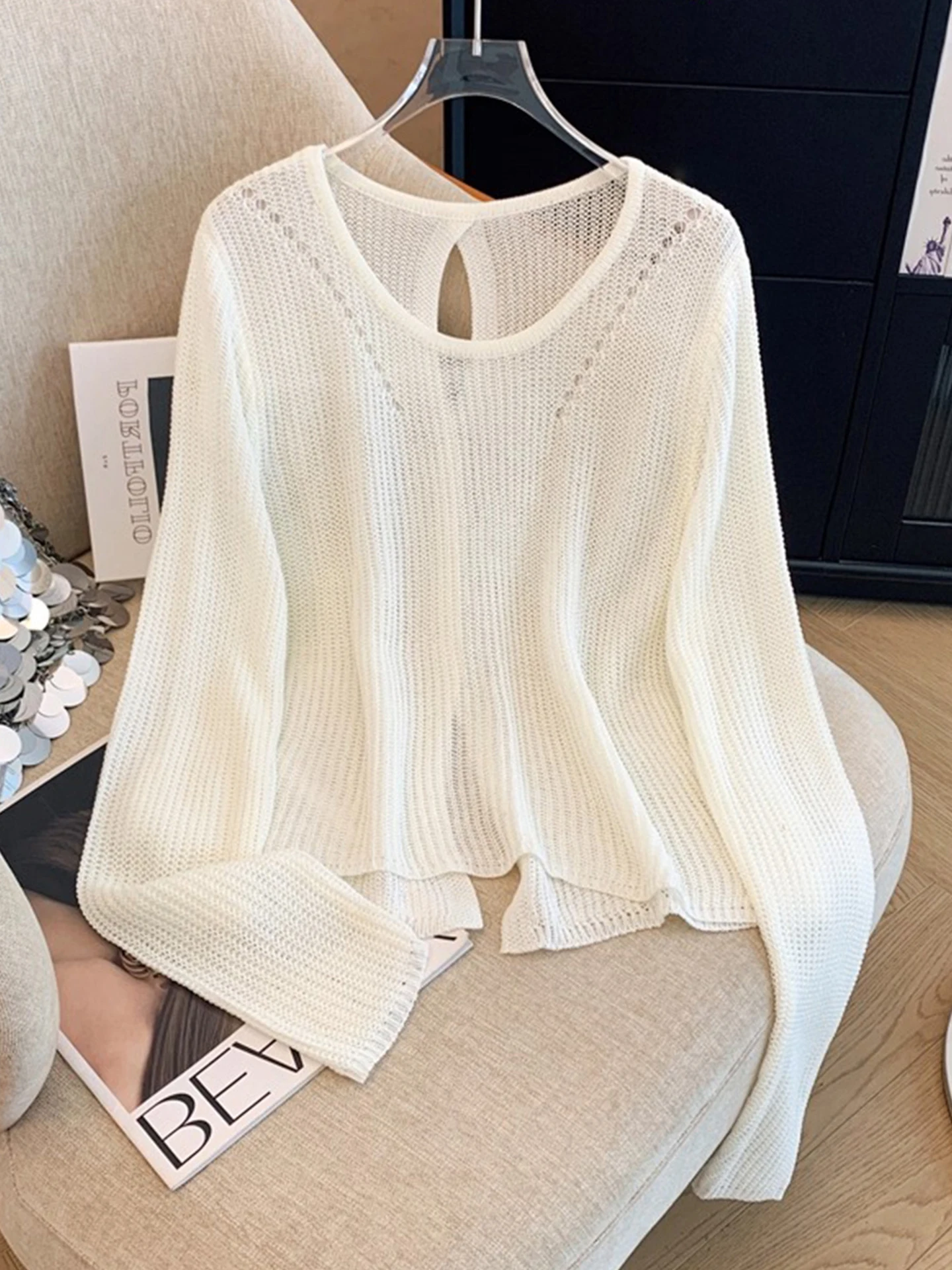 

Лето 2023, свободная трикотажная футболка из ледяного шелка с вырезом и мясом, простая однотонная основа, удобная вязаная футболка...