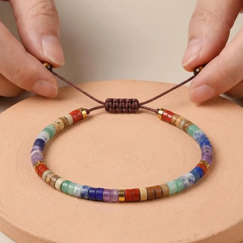7-Chakra-Armband aus Naturstein, Perlenarmband, gewebter Schmuck für Frauen mit 7 Chakra-Farben: Rot, Orange, Gelb, Grün, Indigo, Violett – Detail 7