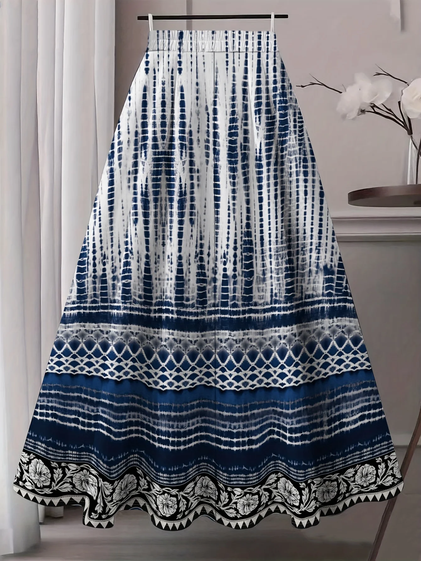 Plus Size Bohemian Style Women's Plus Size Casual Comfortable Wave Pattern Round Neck Temperament Women's Bottoms