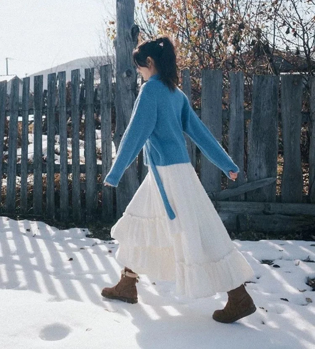 Irregular ruffled lace women's short skirt 2025 new autumn and winter high-waisted solid elegant mid-length women's skirt