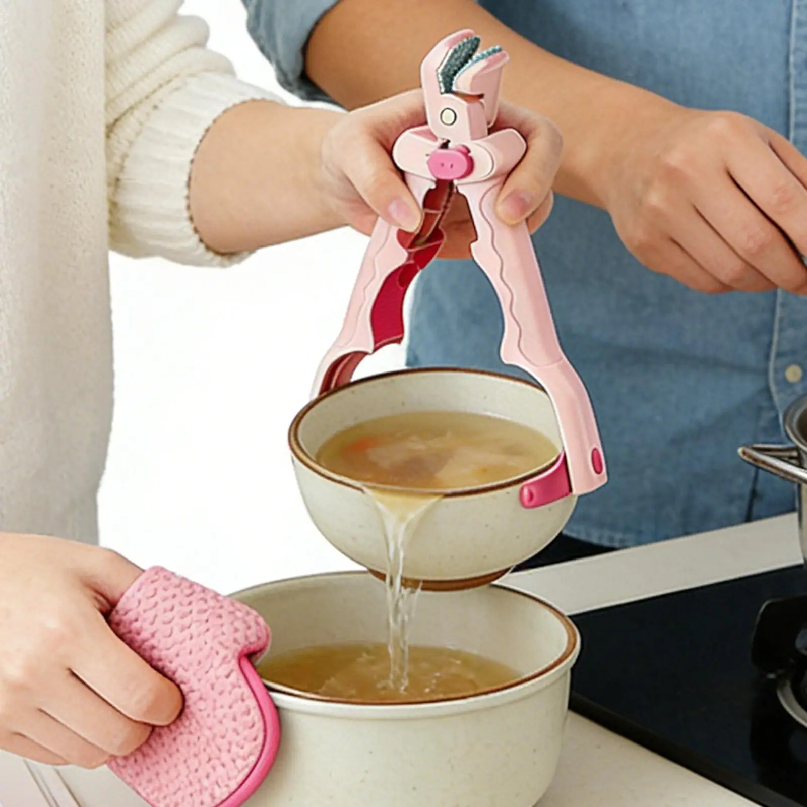 

Anti-Scalding Dish Plate Gripper Clips Tongs Clamp Holder for Moving Hot Plate or Bowls Out from Pot Microwave Oven tools