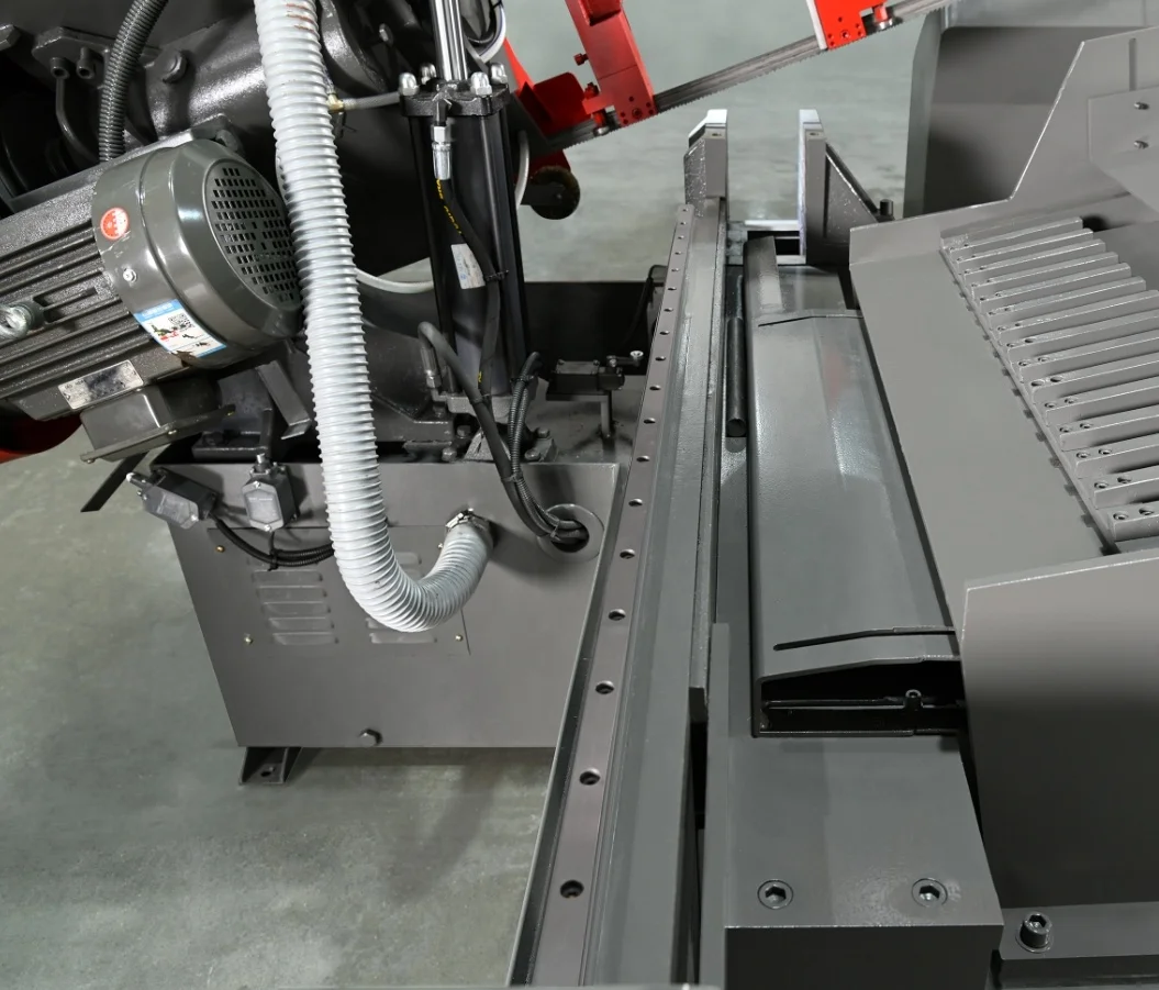 

Customizable Coolant System Precision Cutting