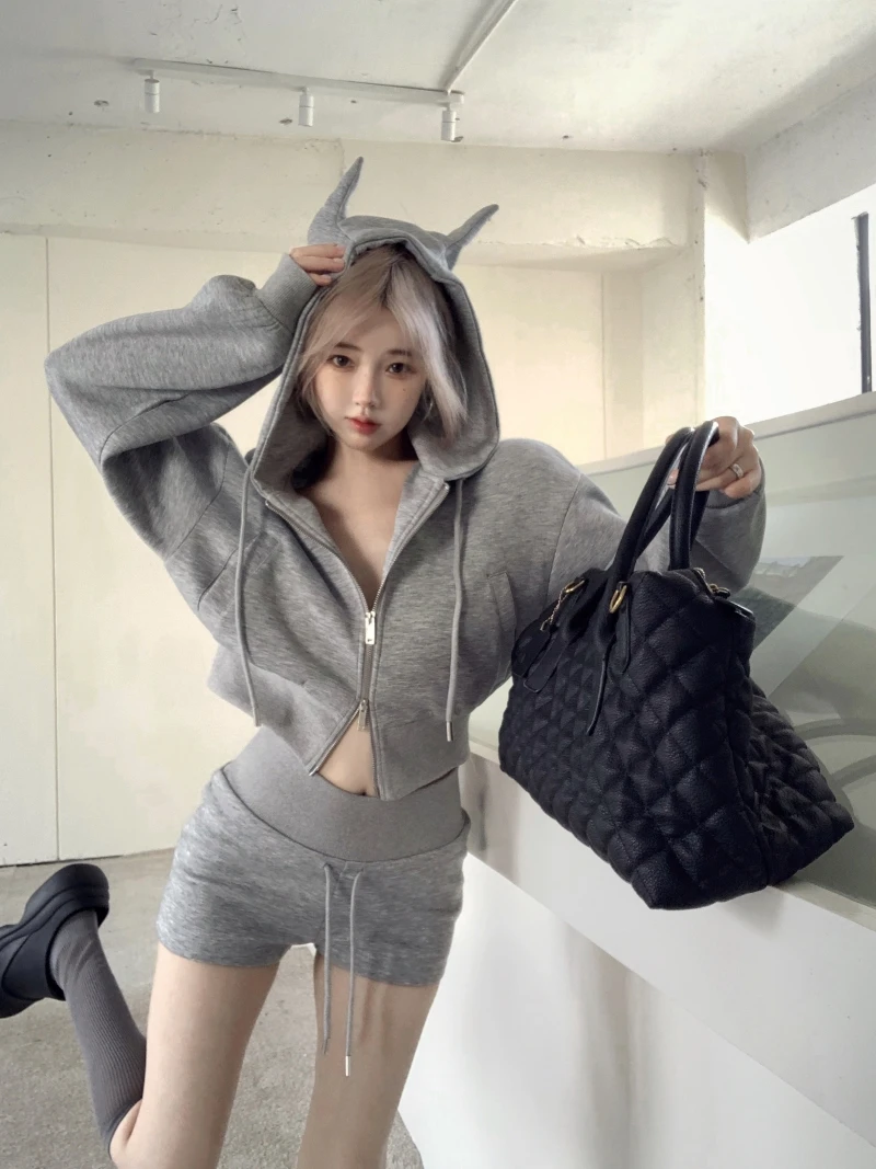 

Sweet Hot Girl Casual Suit Women's Autumn Loose Hooded Sweatshirt High Waisted Shorts Two-piece Set Fashion Female Clothes