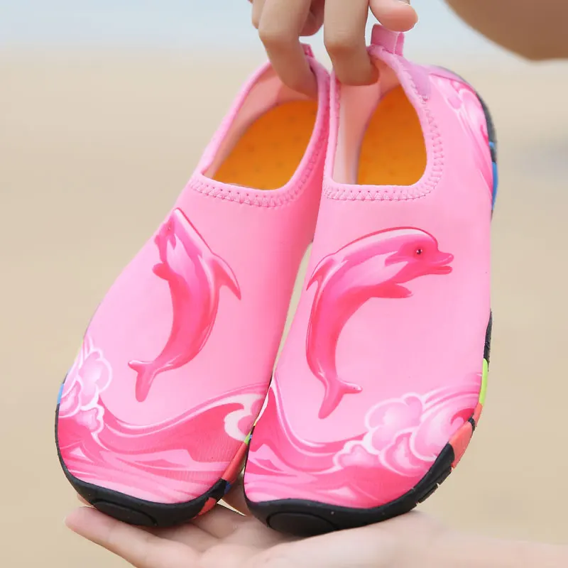 

Cross border children's beach shoes, swimming shoes, diving and snorkeling shoes, beach socks, river tracing shoes, Wading Shoes