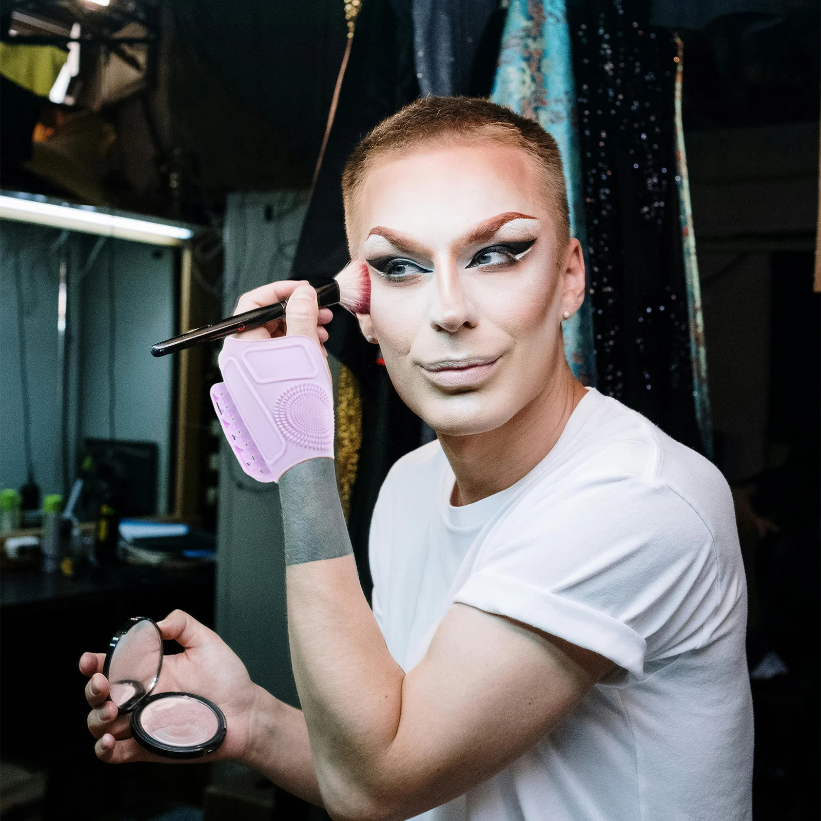 

Silicone Makeup Artist Wrist Strap Soft Comfortable Brush Organizer Foundation Mixing Palette Quick Wear Multifunctional Makeup