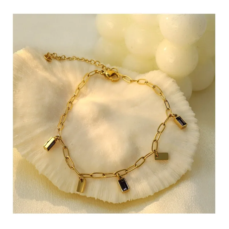 

Korean Version of The Same Niche Accessories, Zircon Material Pendant Bracelet, Women's Fashion Titanium Steel Jewelry