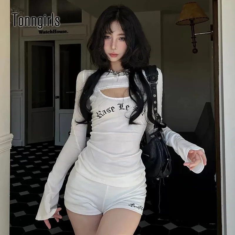 

Tonngirls корейский стиль футболка женская с принтом букв топы из двух предметов Y2k винтажные футболки уличная одежда японские футболки 2000-х годов гранж