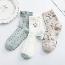 1 Pairs of  Designer Socks Tulip Creative Comfort and Breathable Woman Socks  Kawaii Harajuku Socks Women Cotton