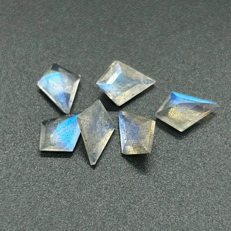 Natural Strong Blue Fire Labradorite Kite Shape Faceted Cut Loose Gemstones Size 6x9-7x10mm For Jewelry Making