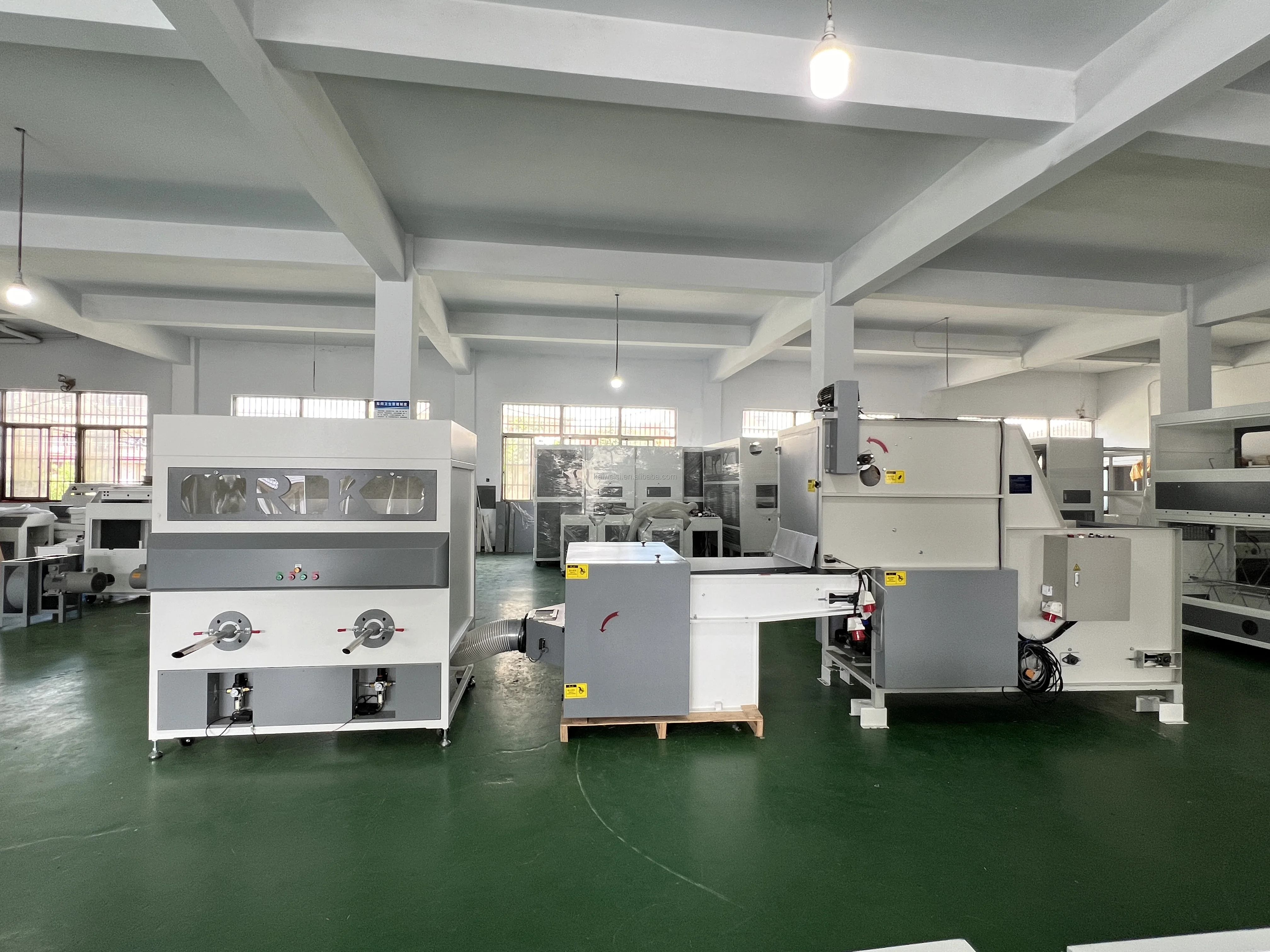 Small Size Teddy Bear Stuffing Machine Soft Plush Toy Animal Doll Filling Making Machine With 2 Single Nozzle