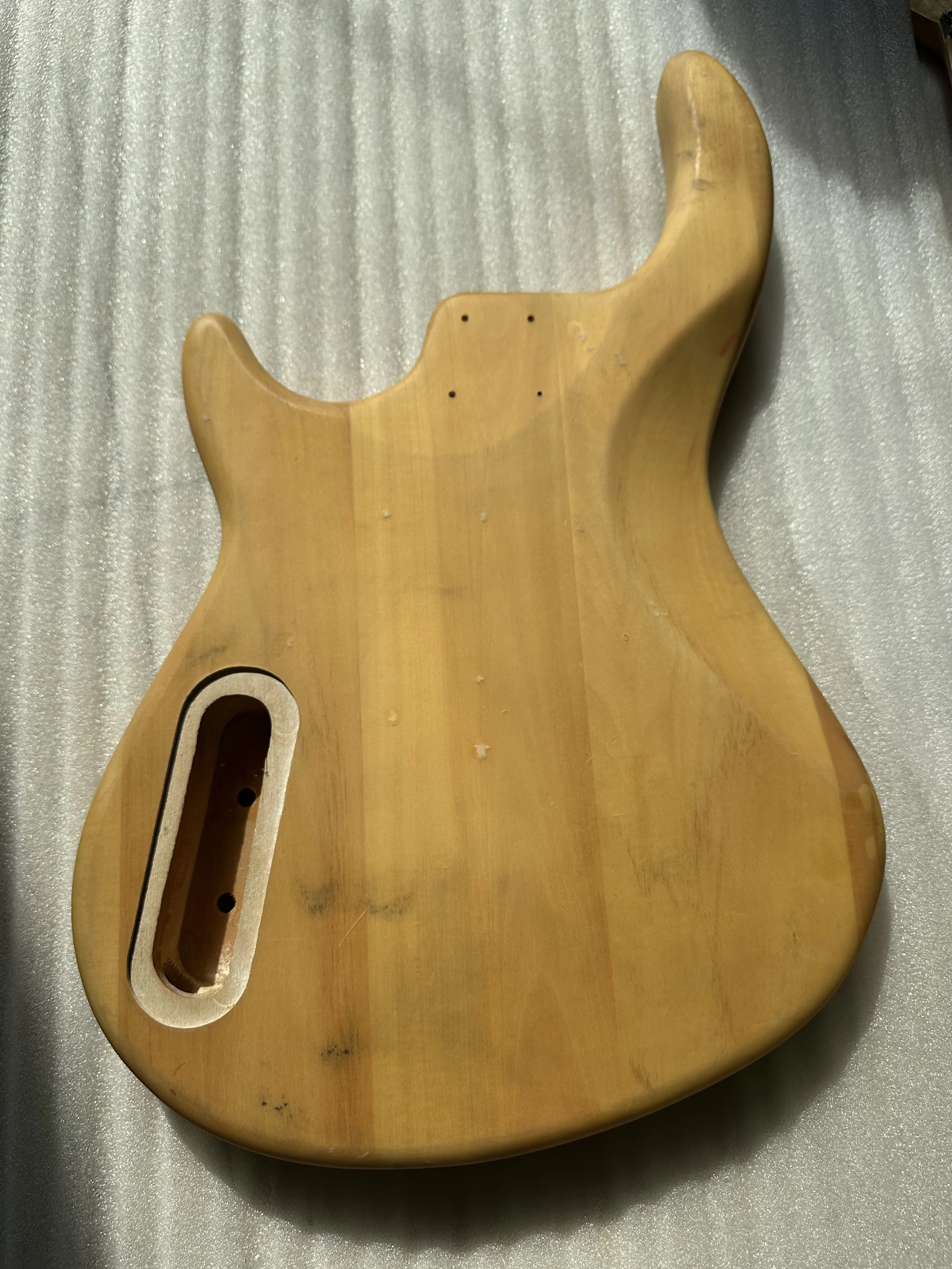 Electric Bass Guitar Body Unfinished, Semi-finished Defect Barrel, DIY Kit Part, Real Photos,4 strings, Stock Defective