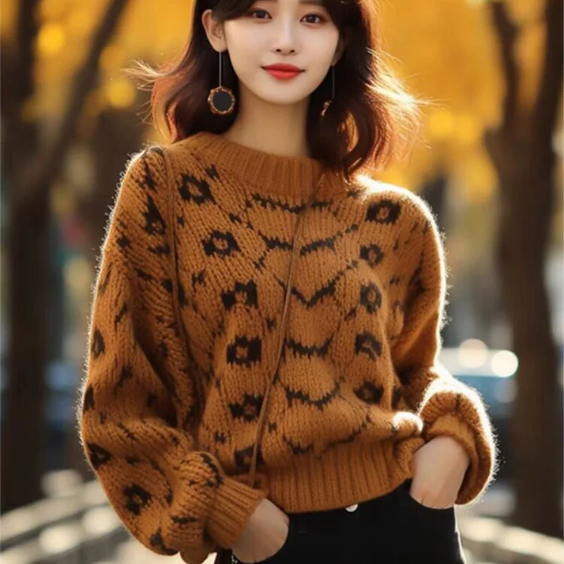 Herfst Winter Comfortabele Warme Korte Stijl Truien Damesmode Losse O-hals Jumper Vintage Jacquard Wollen Gebreide Truien