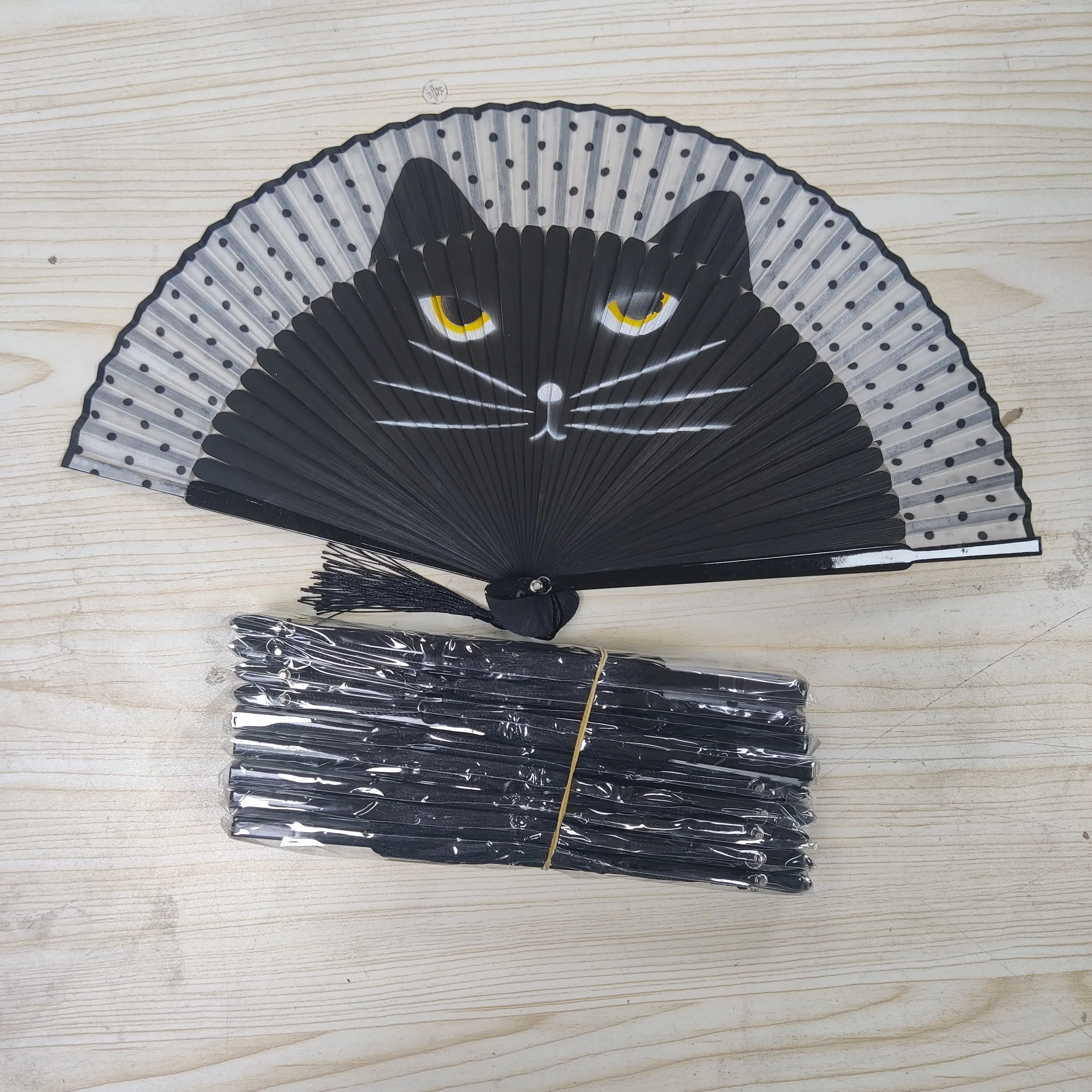 10 pieces/bag cartoon printing folding hand fans 21cm bamboo ribs woman fashion hand fan