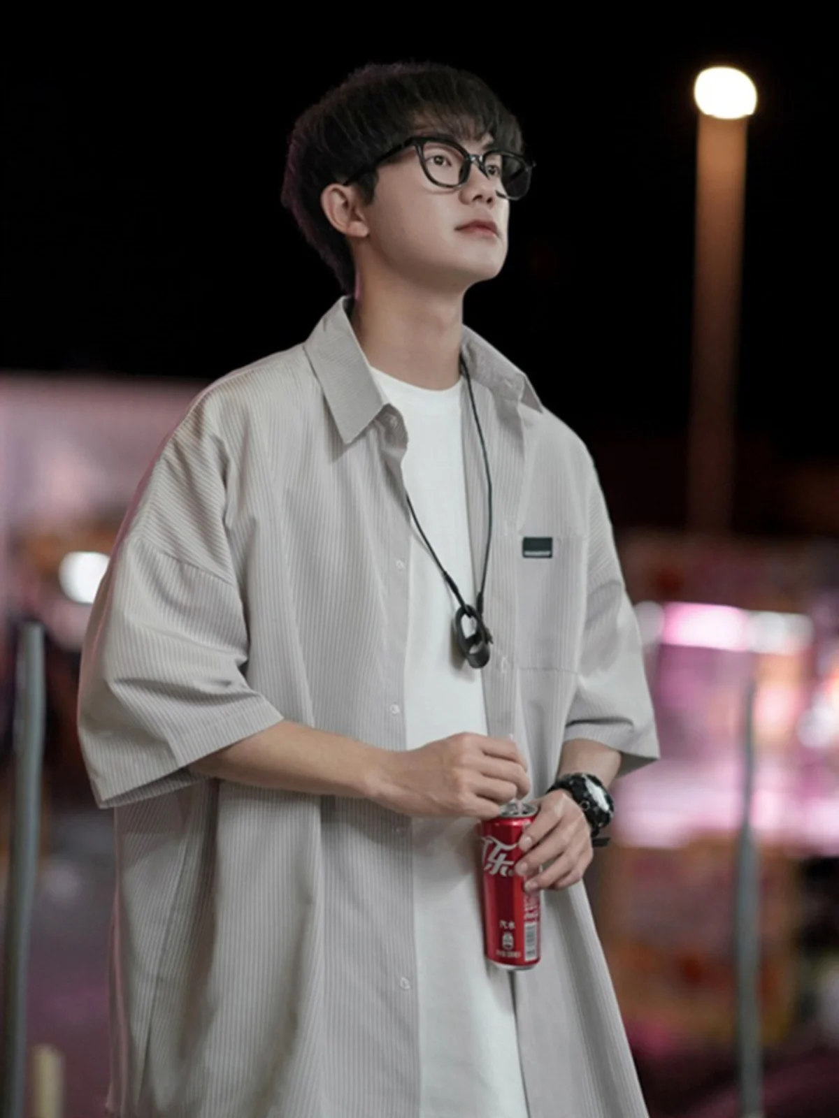 

Мужская летняя рубашка в полоску с коротким рукавом, винтажная, в японском стиле, модная, свободного кроя, молодежная, повседневная, брендовая