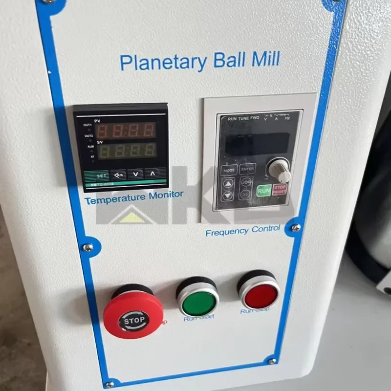 i 500ml /Corundum/ Jar Vertical Square Desktop KL-0.75 Air-Cooling Planetary Ball Mill for Ore Grinding