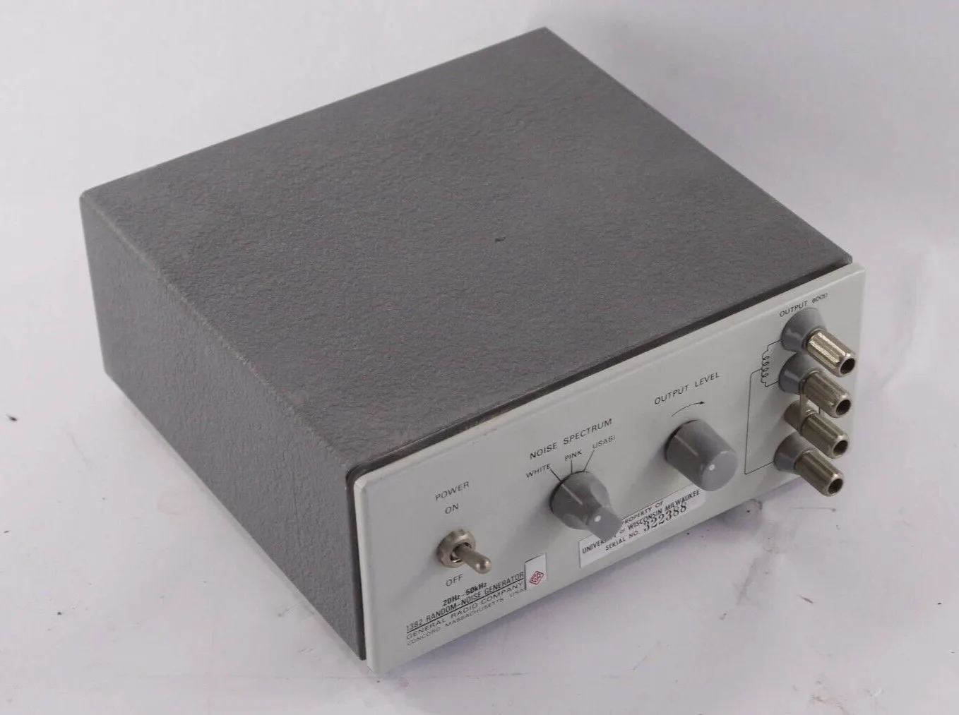 

1382 Random-Noise Generator 20Hz-50kHz