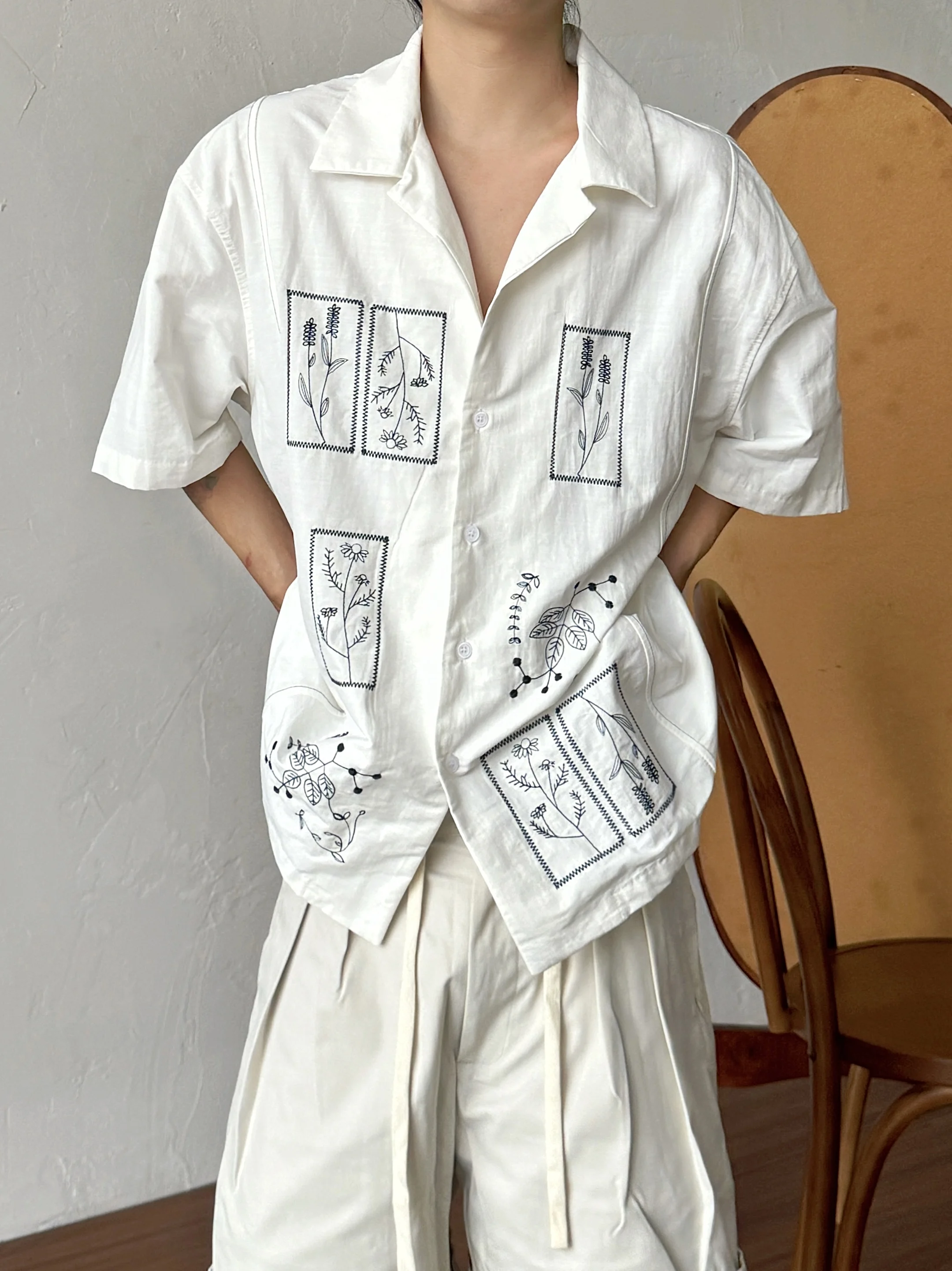 

Casual Cuban Collar Shirt 14GSL Summer Leisure Loose Vintage Holiday Embroidery Plant Design Unisex Cotton Nylon Blend
