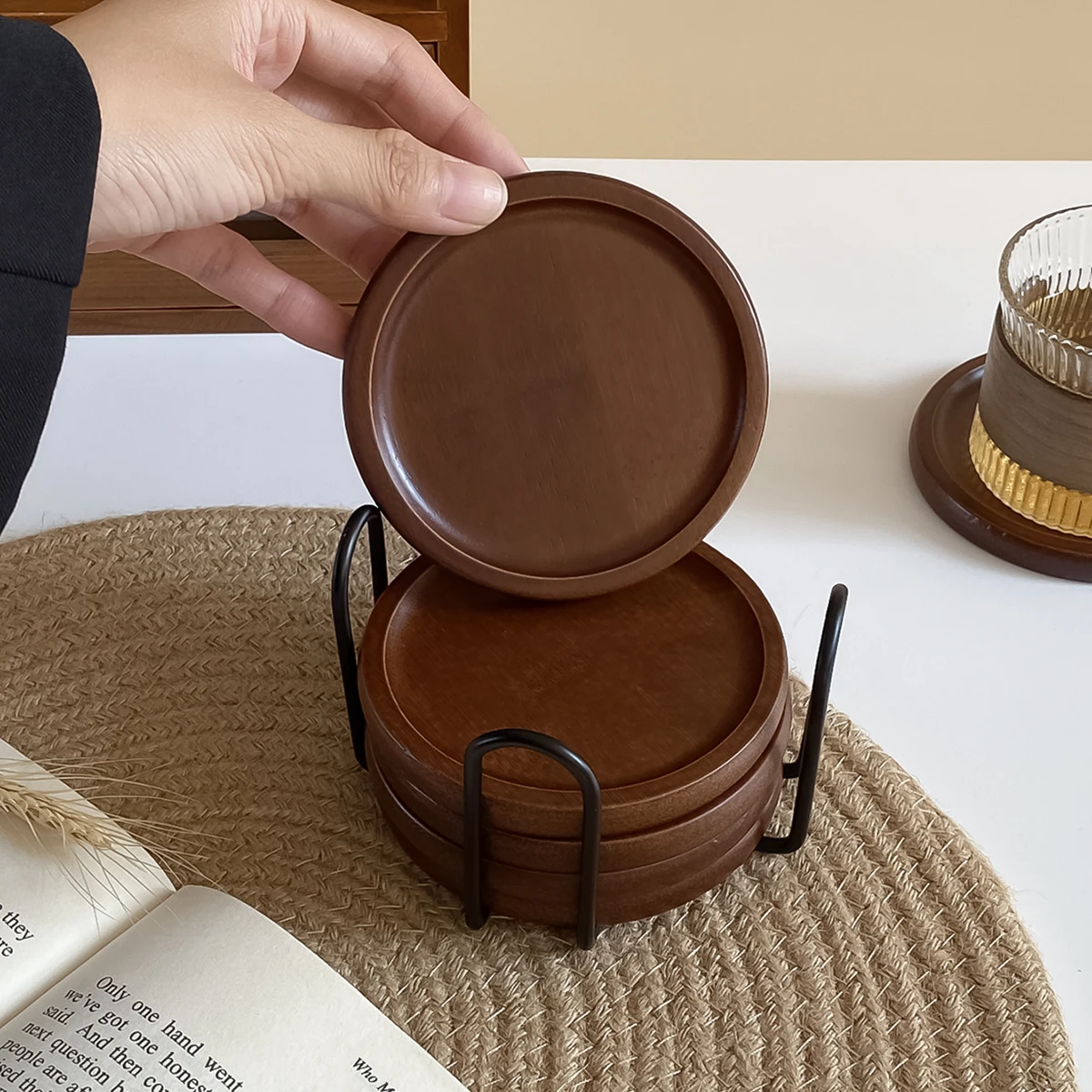 6Pcs/1Set Japanese-Style Bamboo and Wood Heat-Insulating Coasters. Solid Wood Tea Cup Mats for Home Use