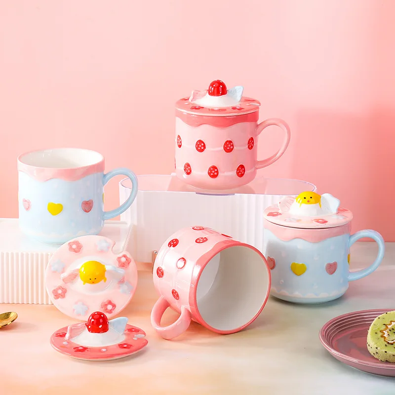 

Ins Cute Cake Ceramic Mugs with Lid Hand Painted Strawberry Love Espresso Coffee Cups Breakfast Milk Cup Gift for Kids Girls