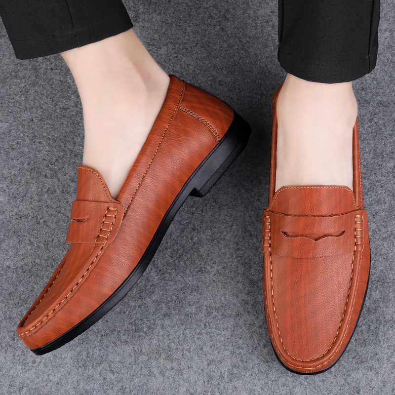 Designer Men Casual Shoes Fashion Men Shoes Genuine Leather Men Loafers Moccasins Slip on Men\'s Flats Male Driving Shoes 2022