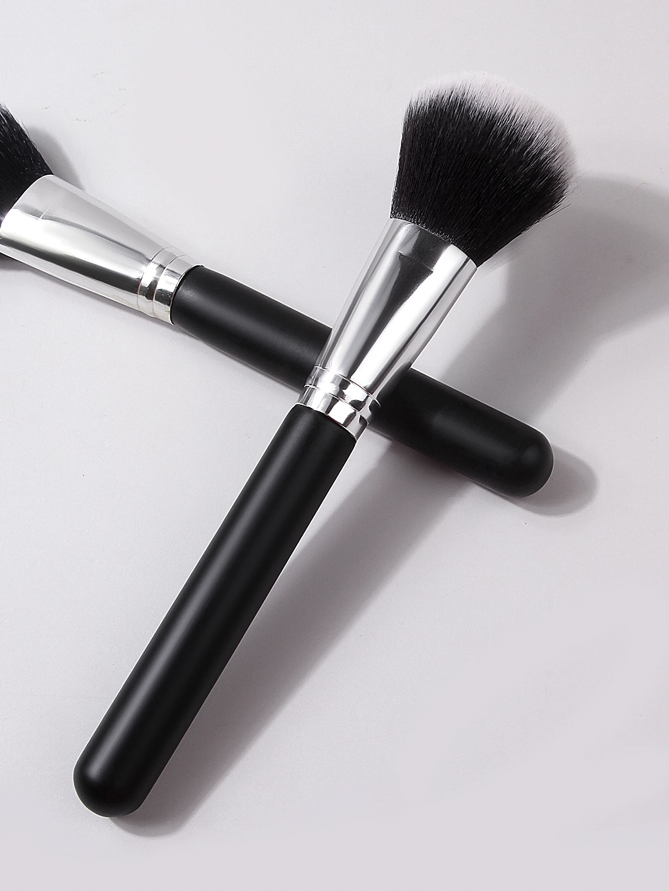 Black Loose Powder Brush High Quality Synthetic Bristle Blush Brush Contour Brush Highlight Brush Portable Beginner Makeup Brush