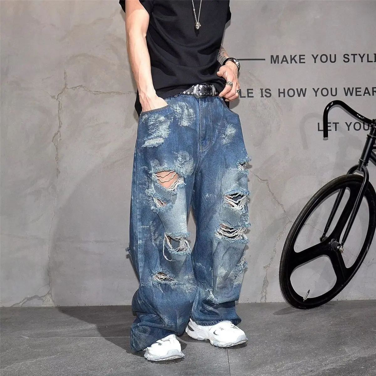 Men's Multiple Hole Designs Distressed Jeans Cool Boy Street Bottoms Casual Pants Fashion Wide Leg Trousers Male Sweatpants