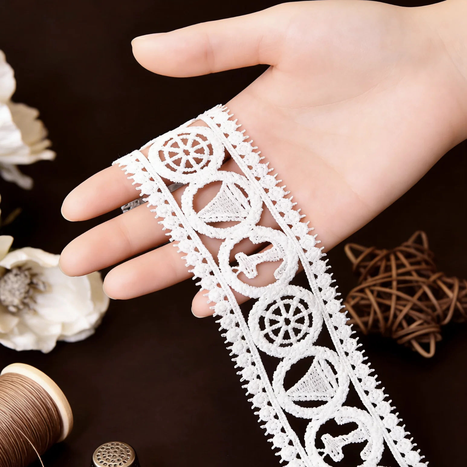 Vintage White Lace Trim 5.5cm, Water Soluble Embroidered Hollow Ribbon for Dress Hem, DIY Crafts & Home Decor