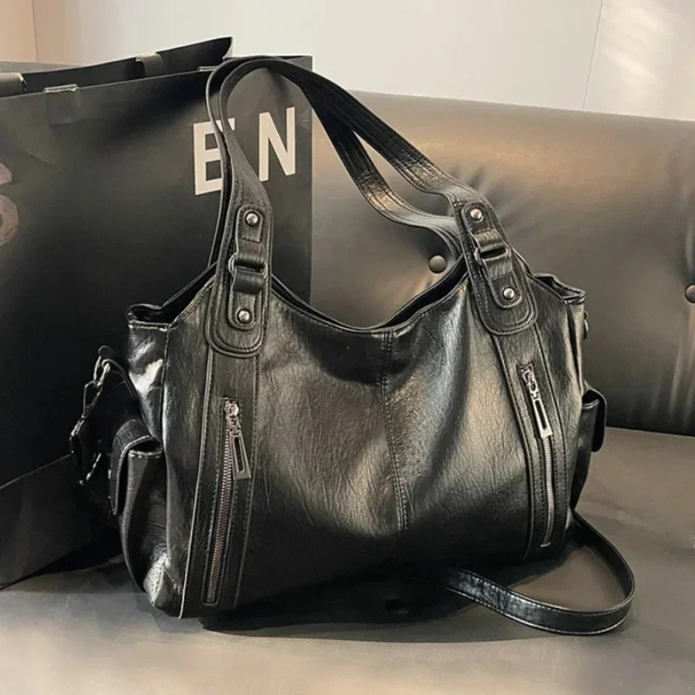 حقائب كتف ذات مقصورة داخلية ناعمة 2024 حقائب يد نسائية ذات جودة عالية بألوان متباينة للنساء حقائب يد نسائية بسحاب من البولي يوريثان #3