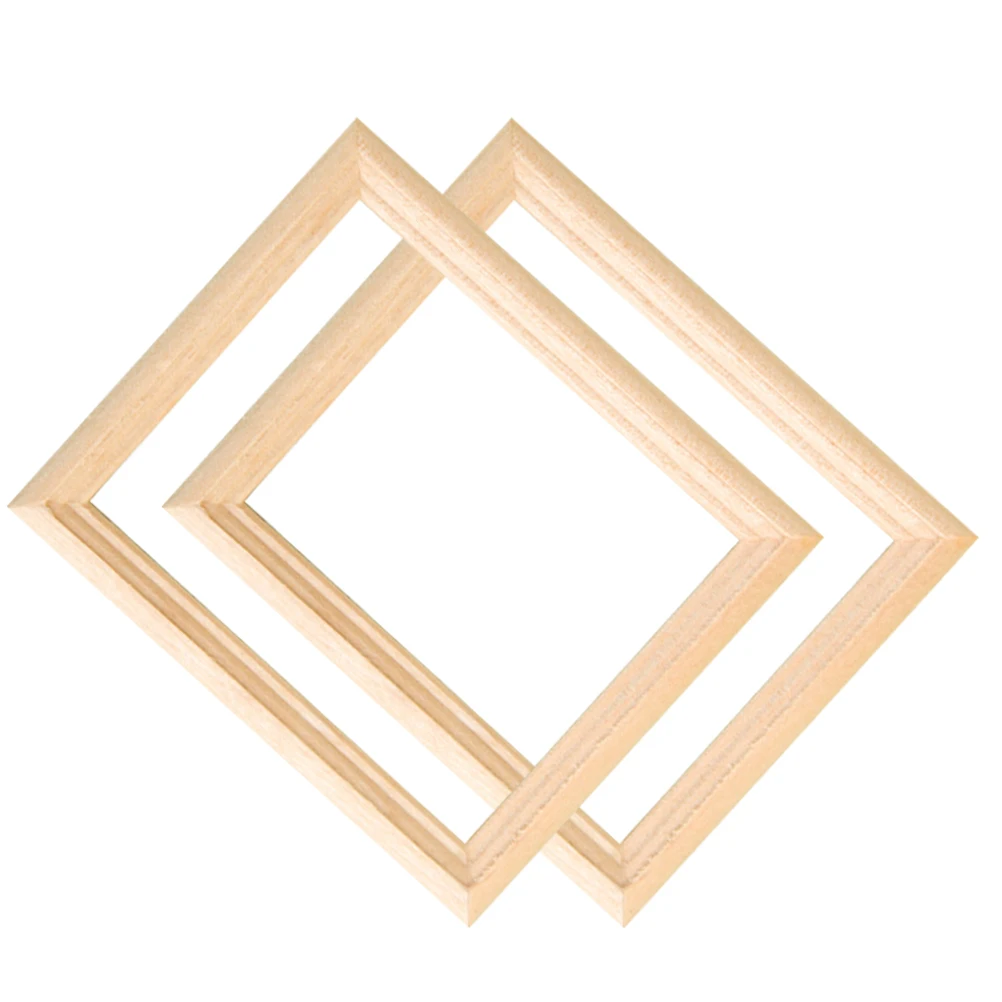 

2Pcs Mini Wooden Furniture Handcrafted Photo Frame for Micro Landscape Decor Detailed Wood Frame for Creative Gifting