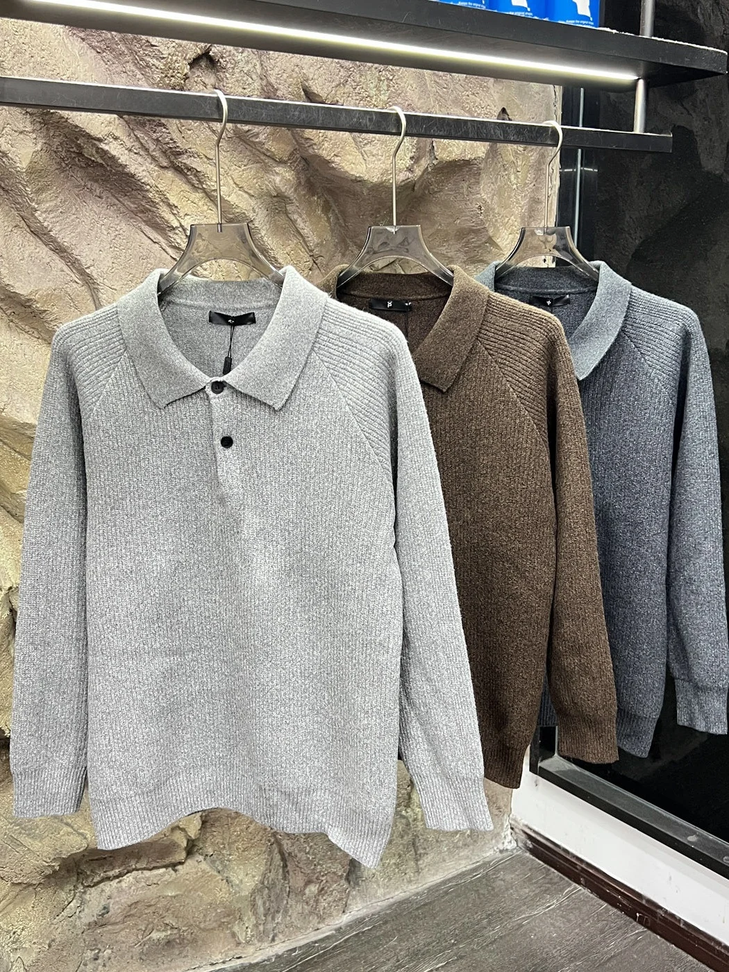 Elegant Italian Style Texture Knitwear  Neck Sweater for Men Casual Versatile Autumn Winter Fashionable Long Sleeve Top