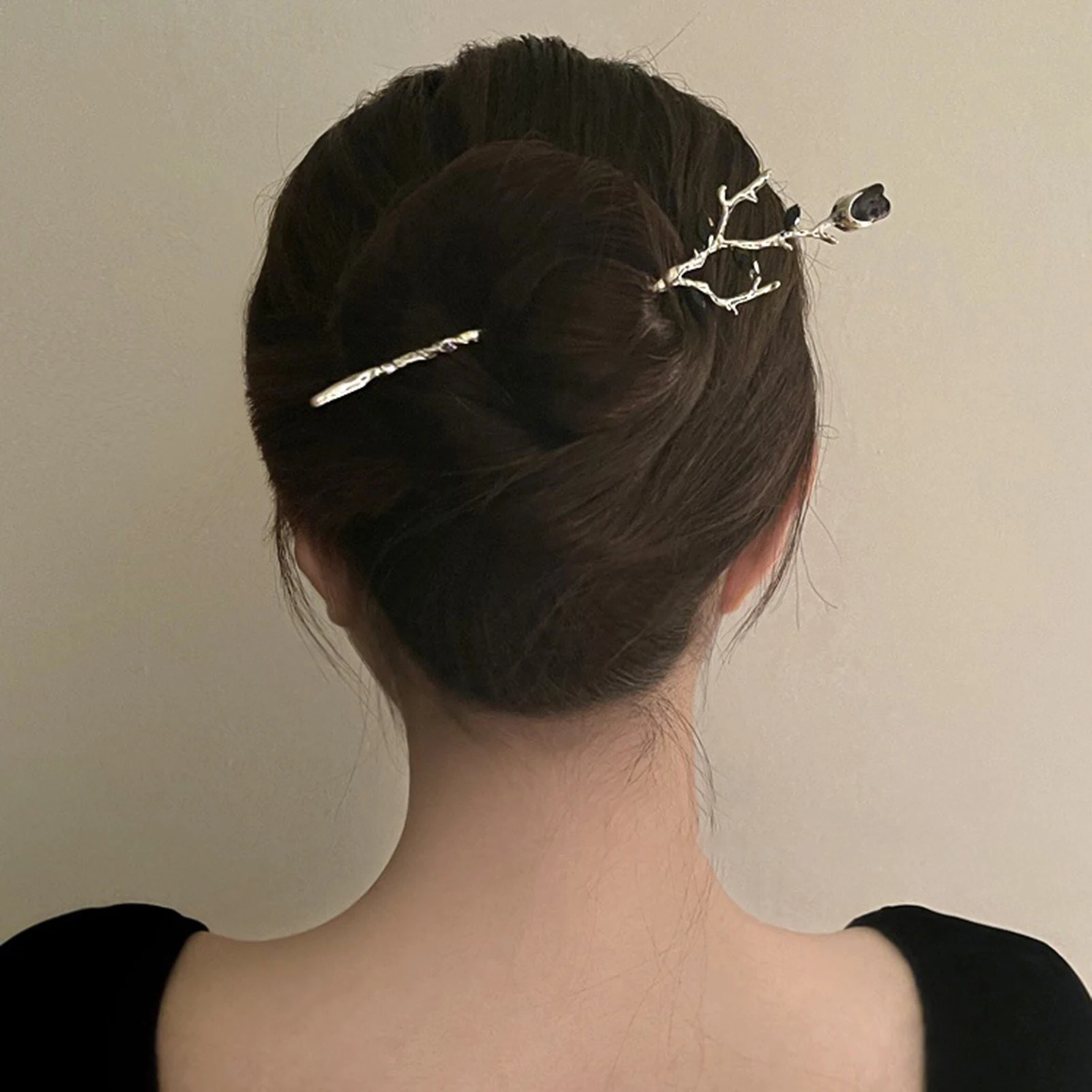 عصي شعر على شكل زهرة على الطراز القوطي، أغطية رأس مصنوعة بحرفية جيدة، عصا شعر طويلة مستقيمة، هدية مثالية للأم والبنت