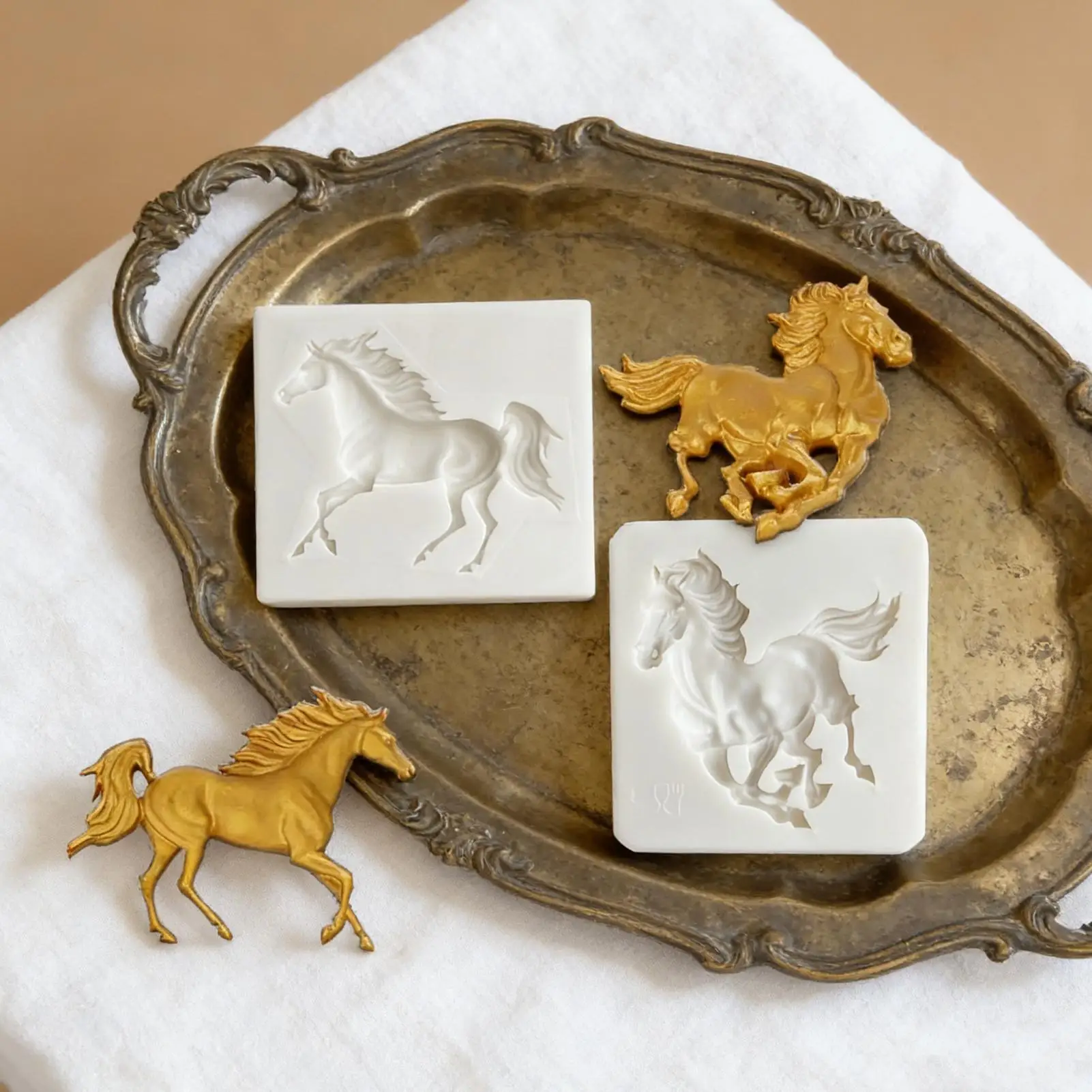 Moldes de Silicona con Forma de Caballo para Resina, 2 Piezas, Utensilios de Repostería DIY, Moldes para Fondant para Reposteros Caseros, Chefs, Principiantes en Cocina, Amantes de los Postres