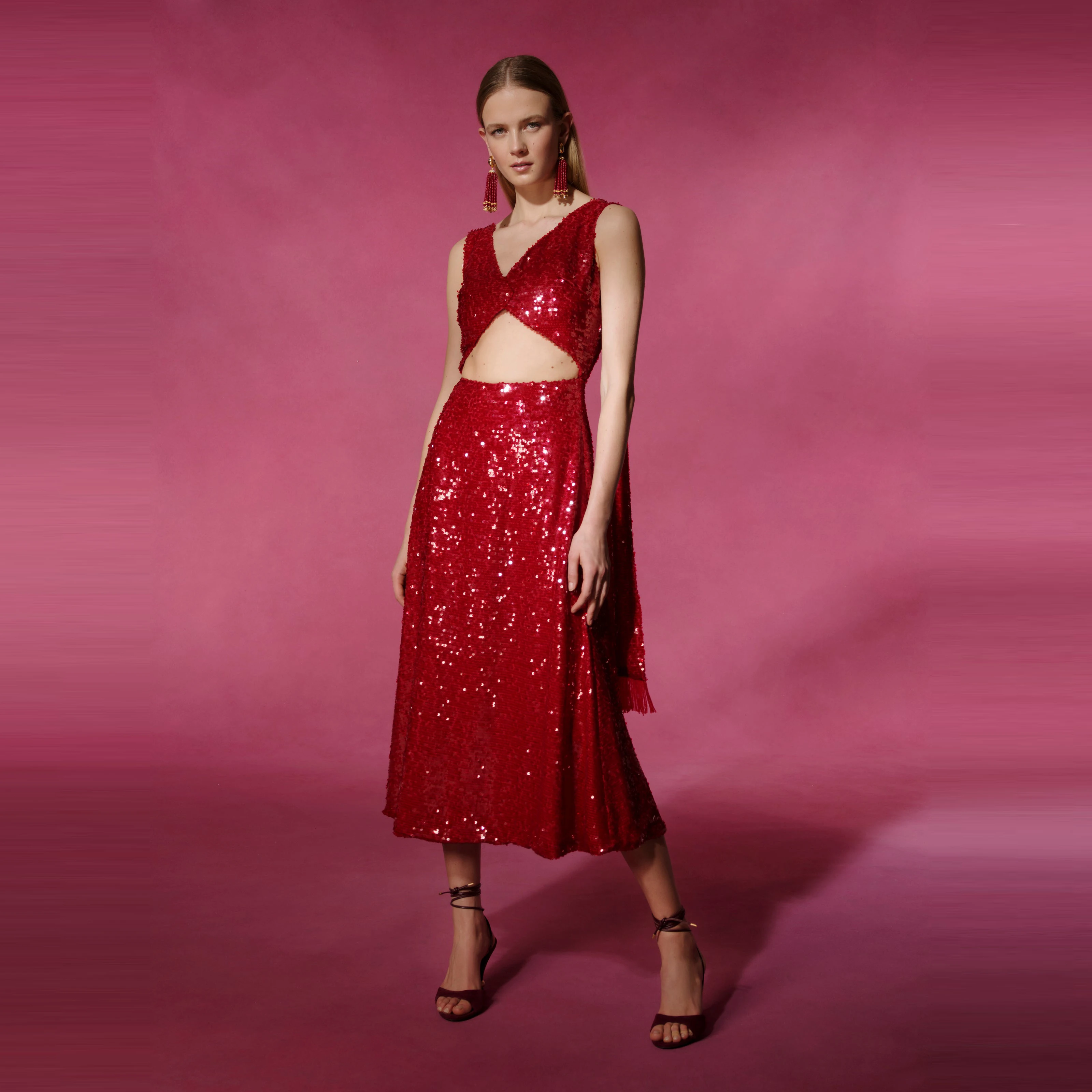 Red Sexy Sequin Party Dresses V Neck Hollow A Line Tea Length Women Stunning Birthday Party Dressing Gowns Sleeveless 2023