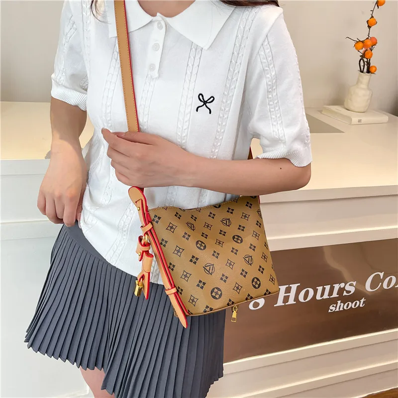 

2025 New Printed Bucket Bag Women's Mother-Daughter Set Underarm Shoulder Crossbody Purse Stylish Work Tote