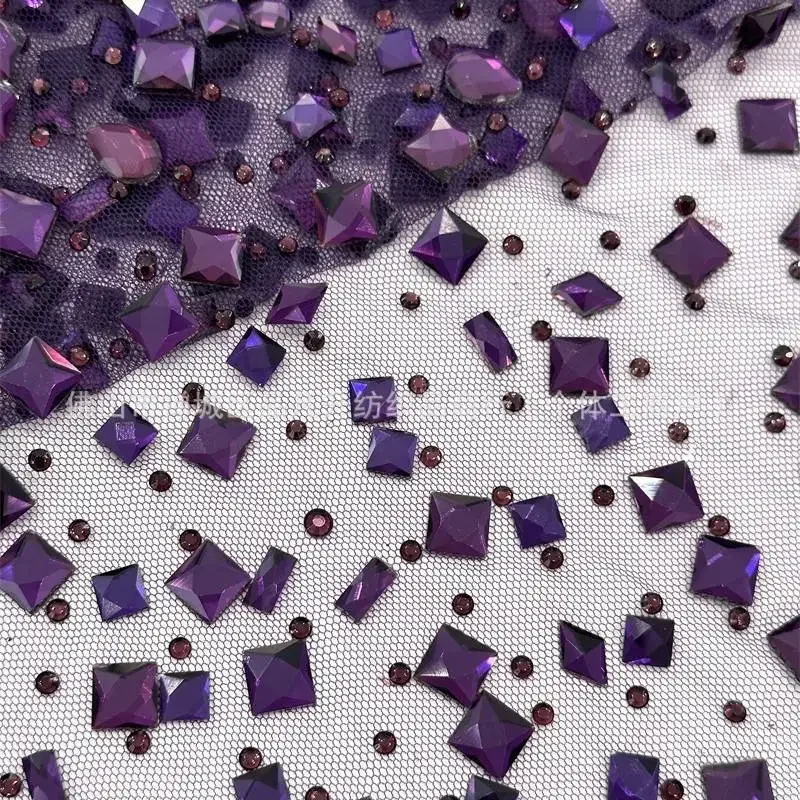 Рисунок 5 - Элегантное платье для выпускного