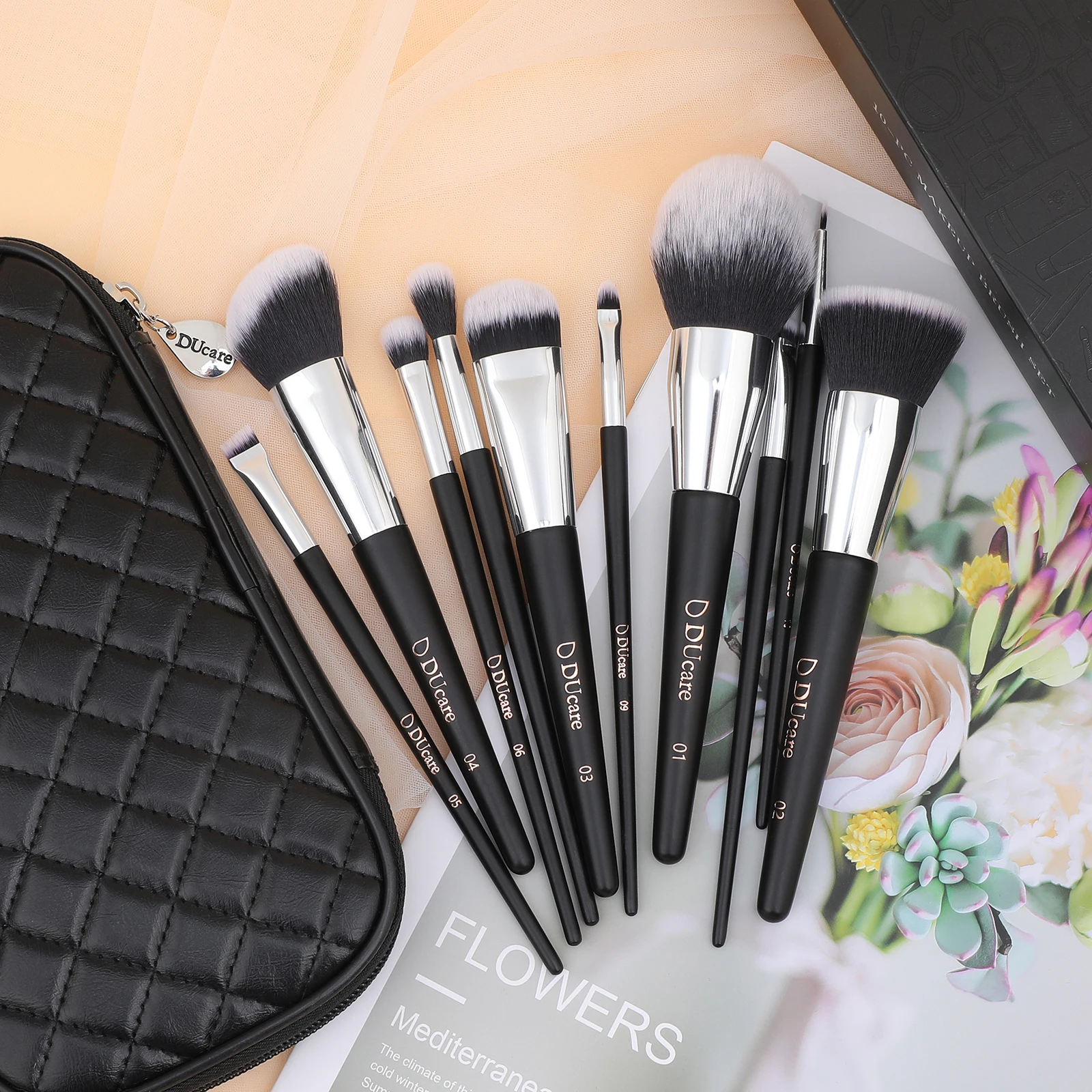 DUcare Makeup Brushes Set Professional 10pcs Eyeshadow Make Up Brush Blush Foundation for Makeup Blending Cosmetic Tool With Bag