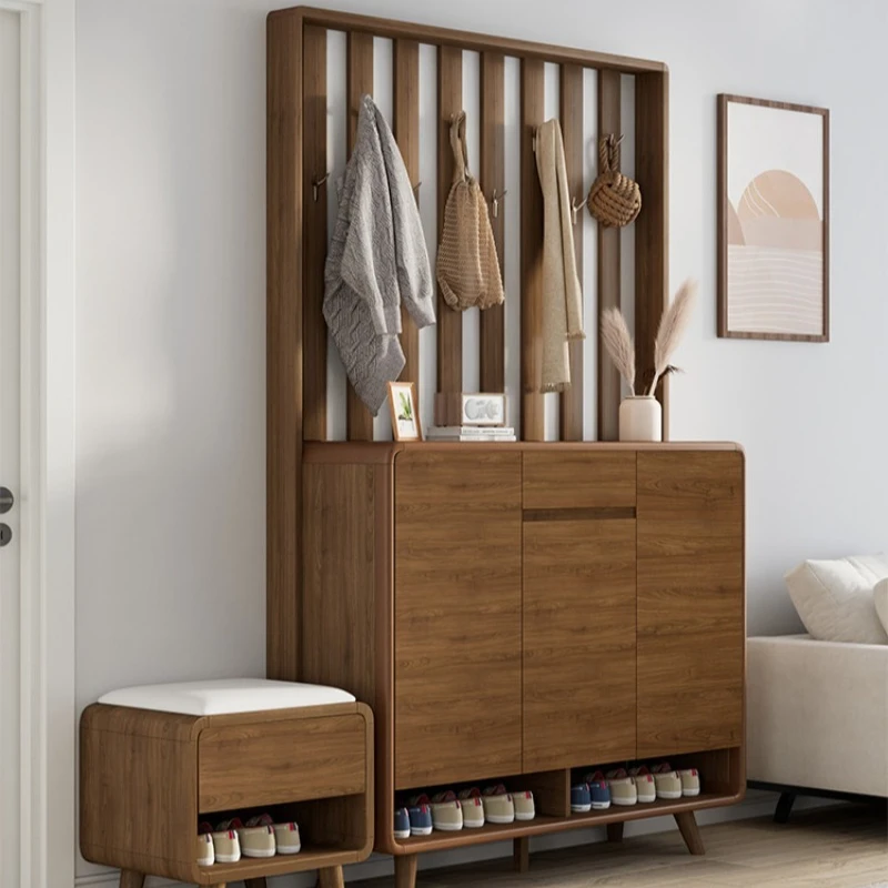 

hoe cabinet with hanger integrated against the wall, entrance to the home, porch cabinet, partition cabinet, coat rack