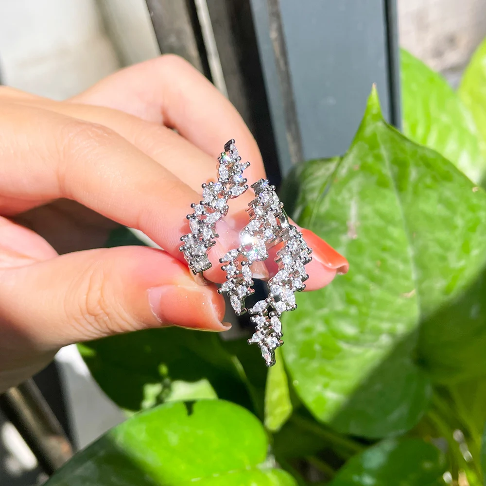 CWWZircons Adjustable Multiple Cubic Zirconia Leaf Shape Big Long Wrap Finger Ring for Women Luxury CZ Wedding Jewelry Gift R232